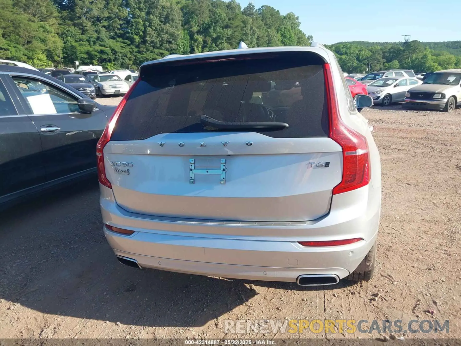 17 fotografías del automóvil dañado YV4A22PK1L1569615 VOLVO XC90 2020