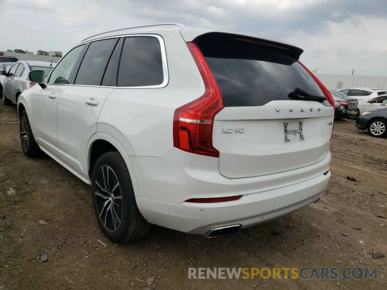 3 fotografías del automóvil dañado YV4A22PK3L1530413 VOLVO XC90 2020