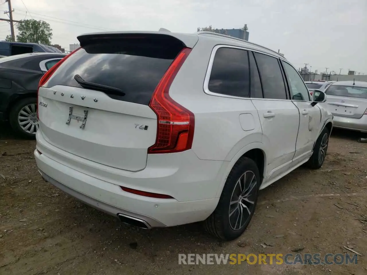 4 fotografías del automóvil dañado YV4A22PK3L1530413 VOLVO XC90 2020