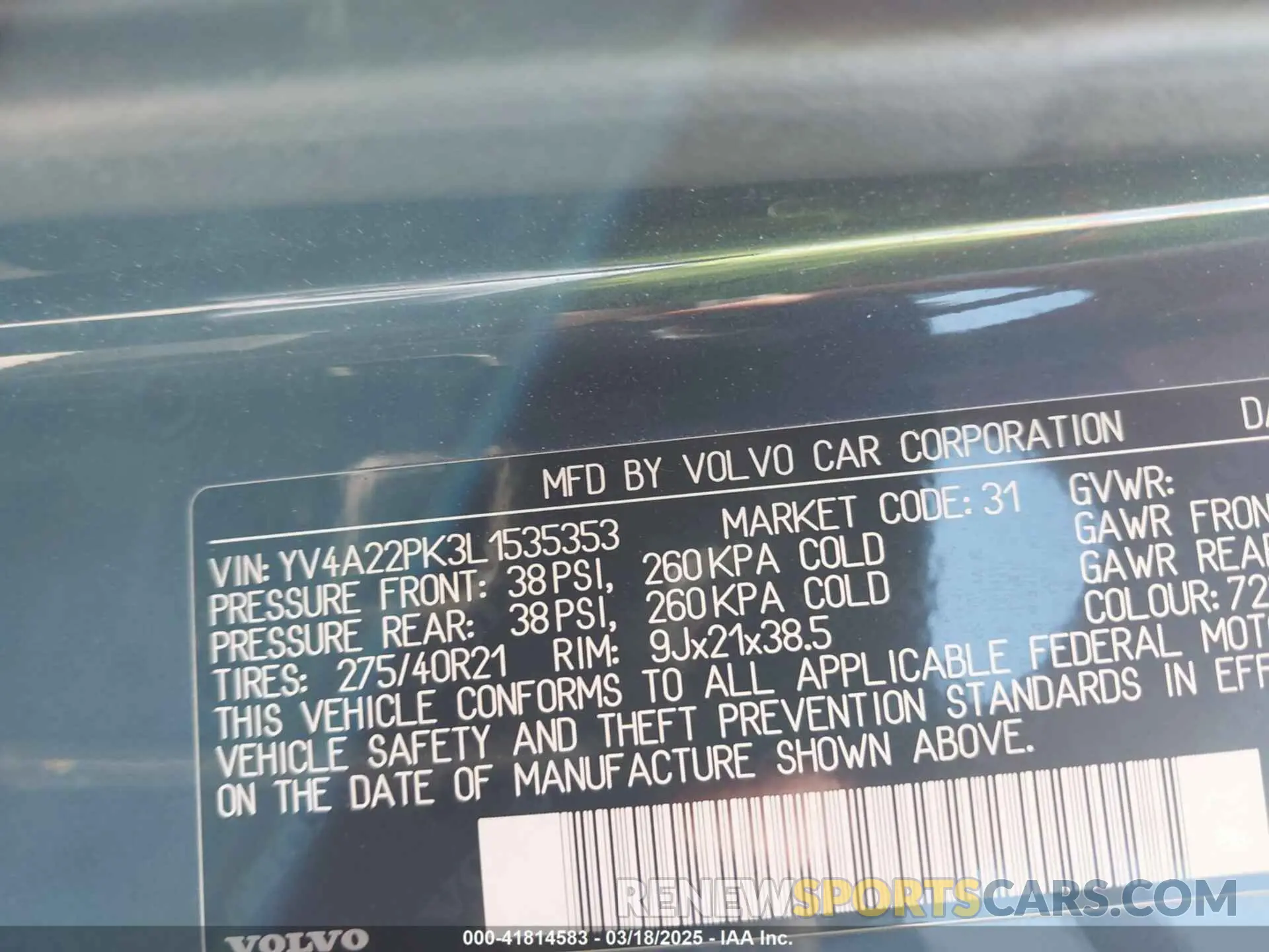 9 fotografías del automóvil dañado YV4A22PK3L1535353 VOLVO XC90 2020