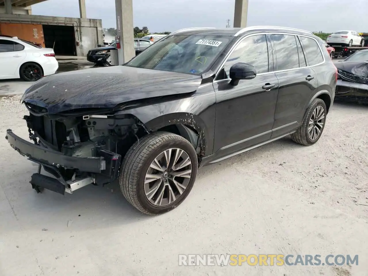 2 fotografías del automóvil dañado YV4A22PK4L1602073 VOLVO XC90 2020