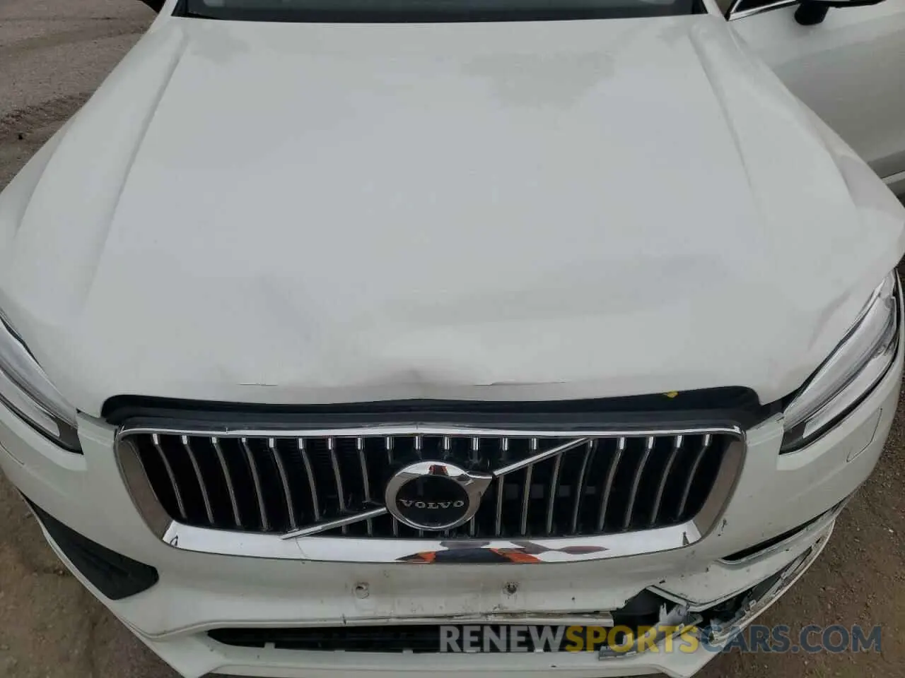 12 fotografías del automóvil dañado YV4A22PK7L1561860 VOLVO XC90 2020