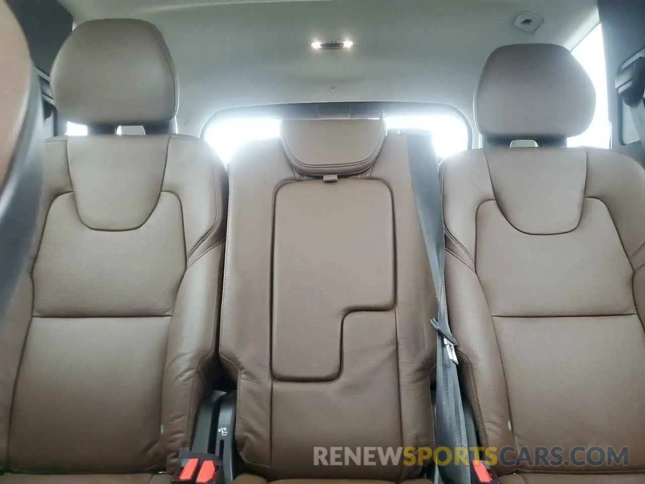 10 fotografías del automóvil dañado YV4A22PK8L1559373 VOLVO XC90 2020