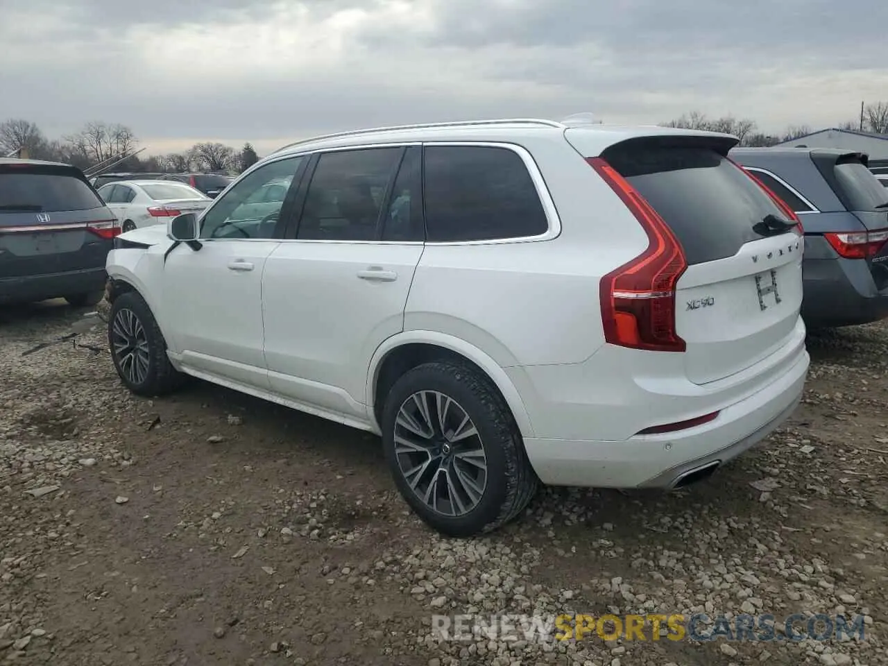 2 fotografías del automóvil dañado YV4A22PK8L1559373 VOLVO XC90 2020