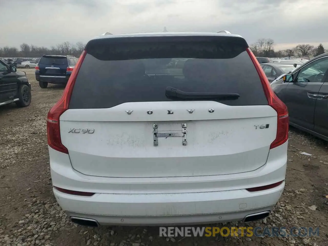 6 fotografías del automóvil dañado YV4A22PK8L1559373 VOLVO XC90 2020