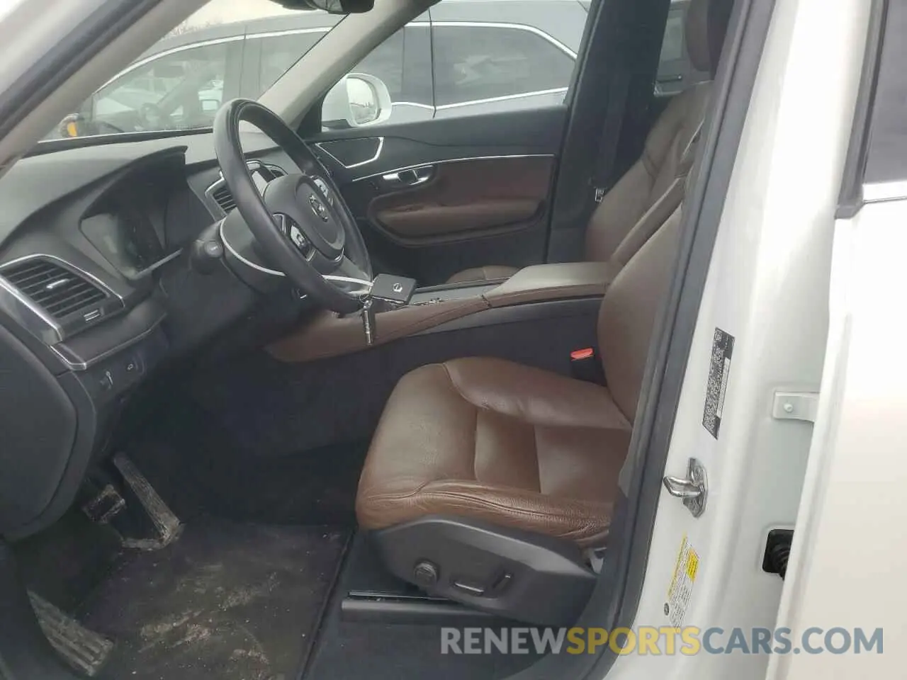 7 fotografías del automóvil dañado YV4A22PK8L1559373 VOLVO XC90 2020