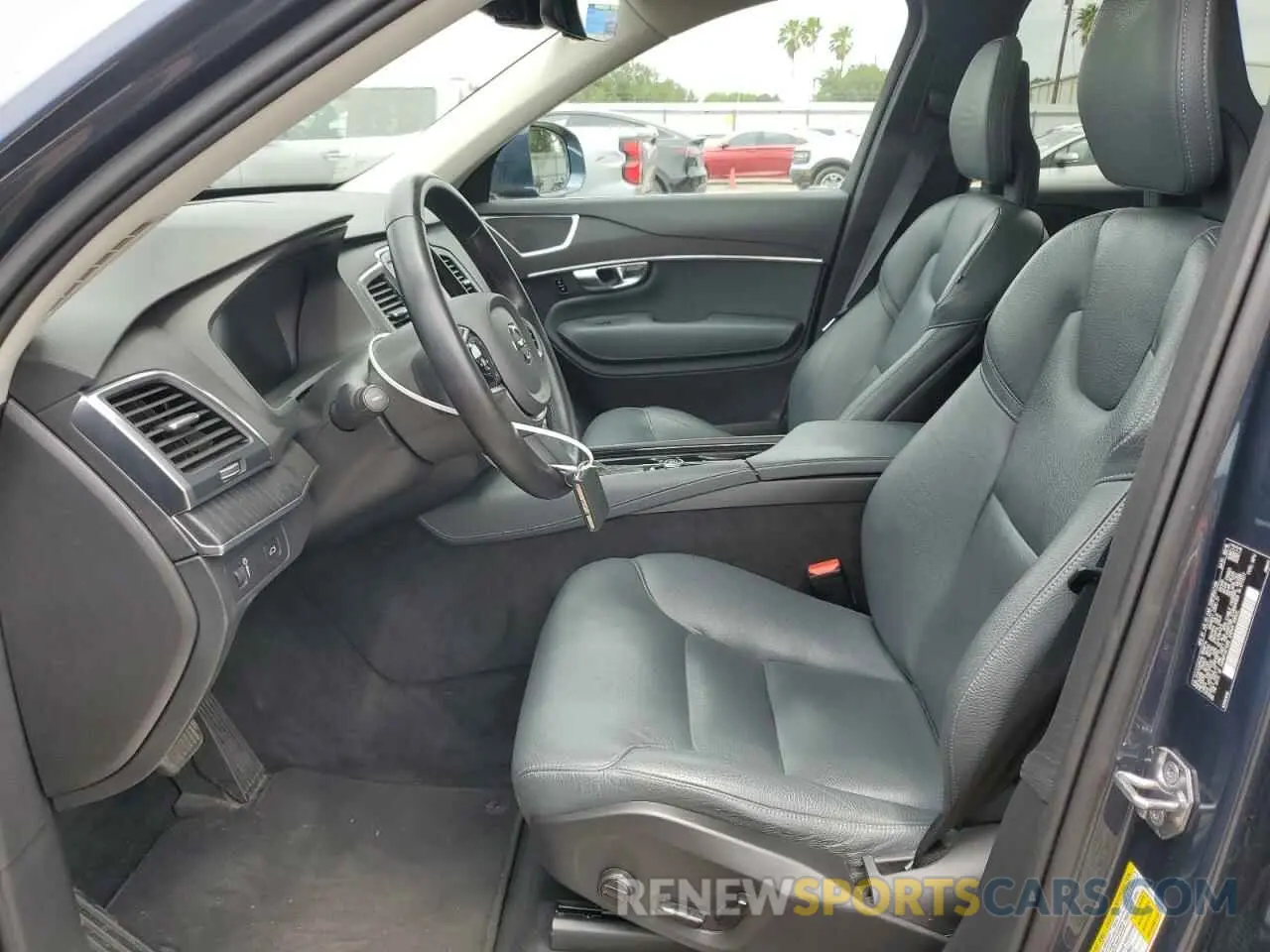 7 fotografías del automóvil dañado YV4A22PK8L1559714 VOLVO XC90 2020