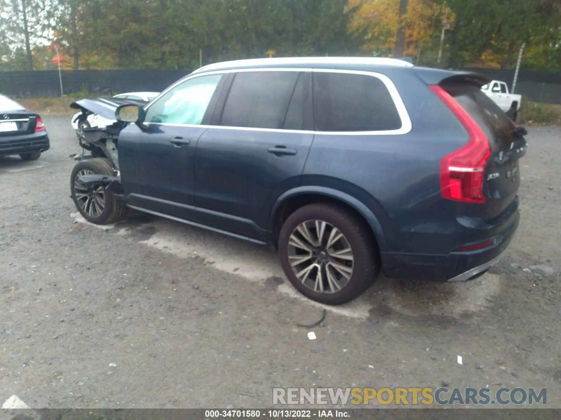3 fotografías del automóvil dañado YV4A22PK9L1566932 VOLVO XC90 2020