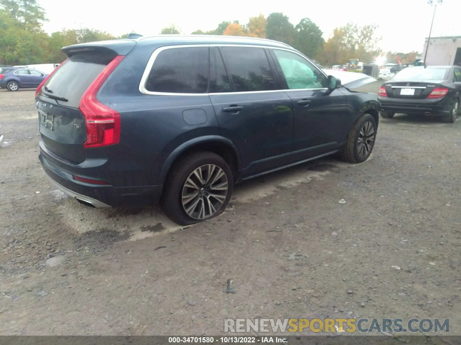 4 fotografías del automóvil dañado YV4A22PK9L1566932 VOLVO XC90 2020