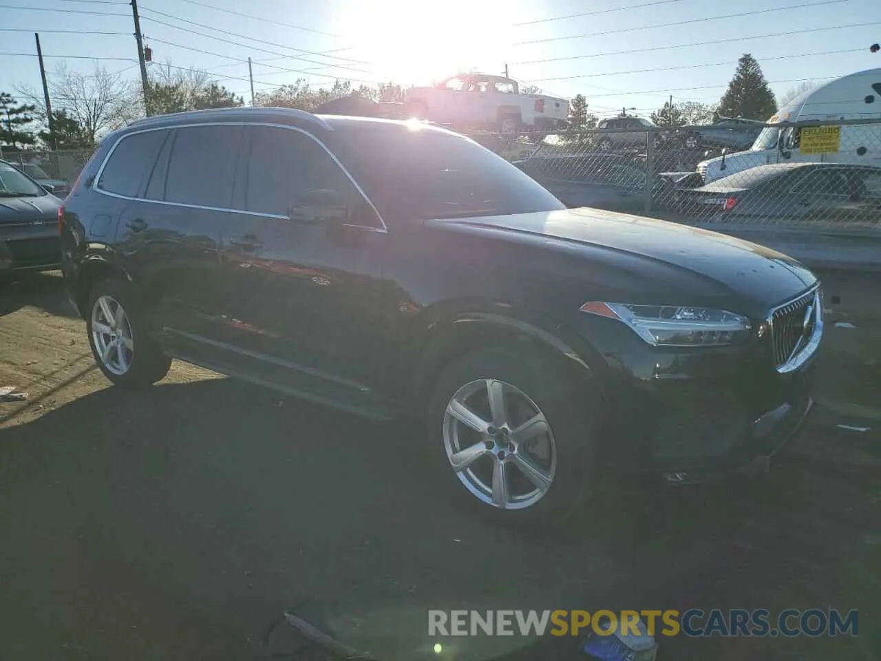 4 fotografías del automóvil dañado YV4A22PK9L1587764 VOLVO XC90 2020