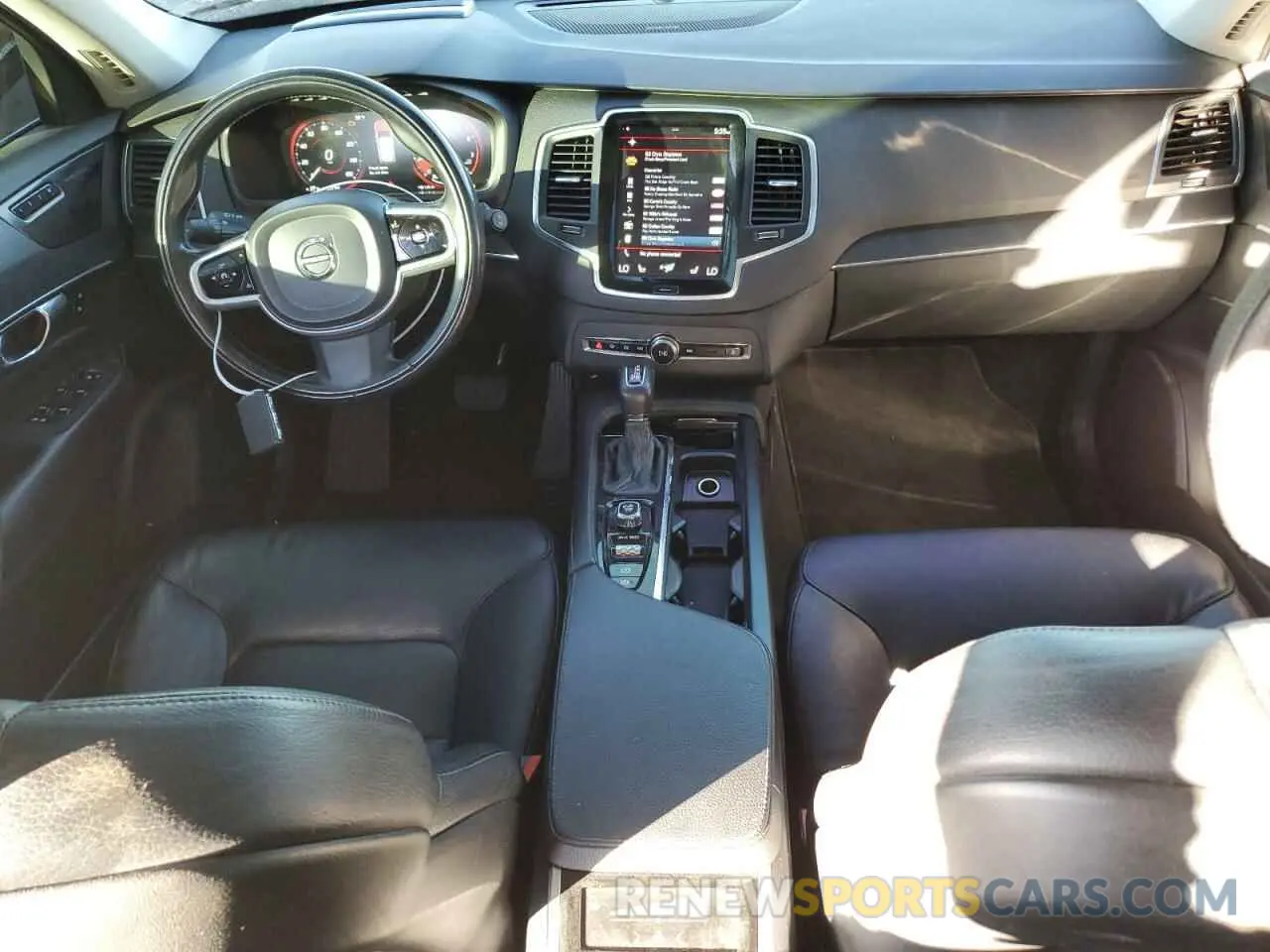 8 fotografías del automóvil dañado YV4A22PK9L1587764 VOLVO XC90 2020