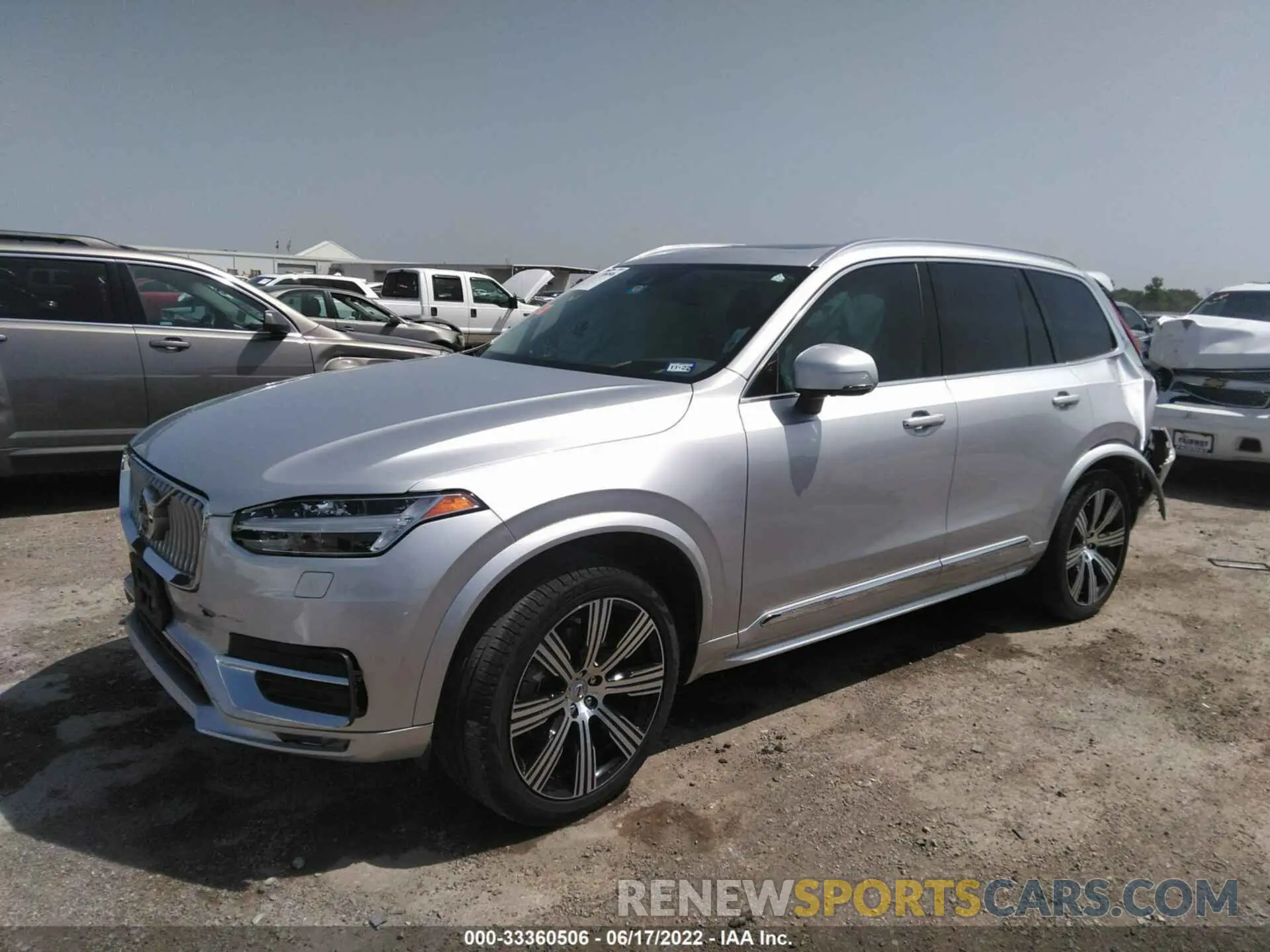 2 fotografías del automóvil dañado YV4A22PL4L1553028 VOLVO XC90 2020