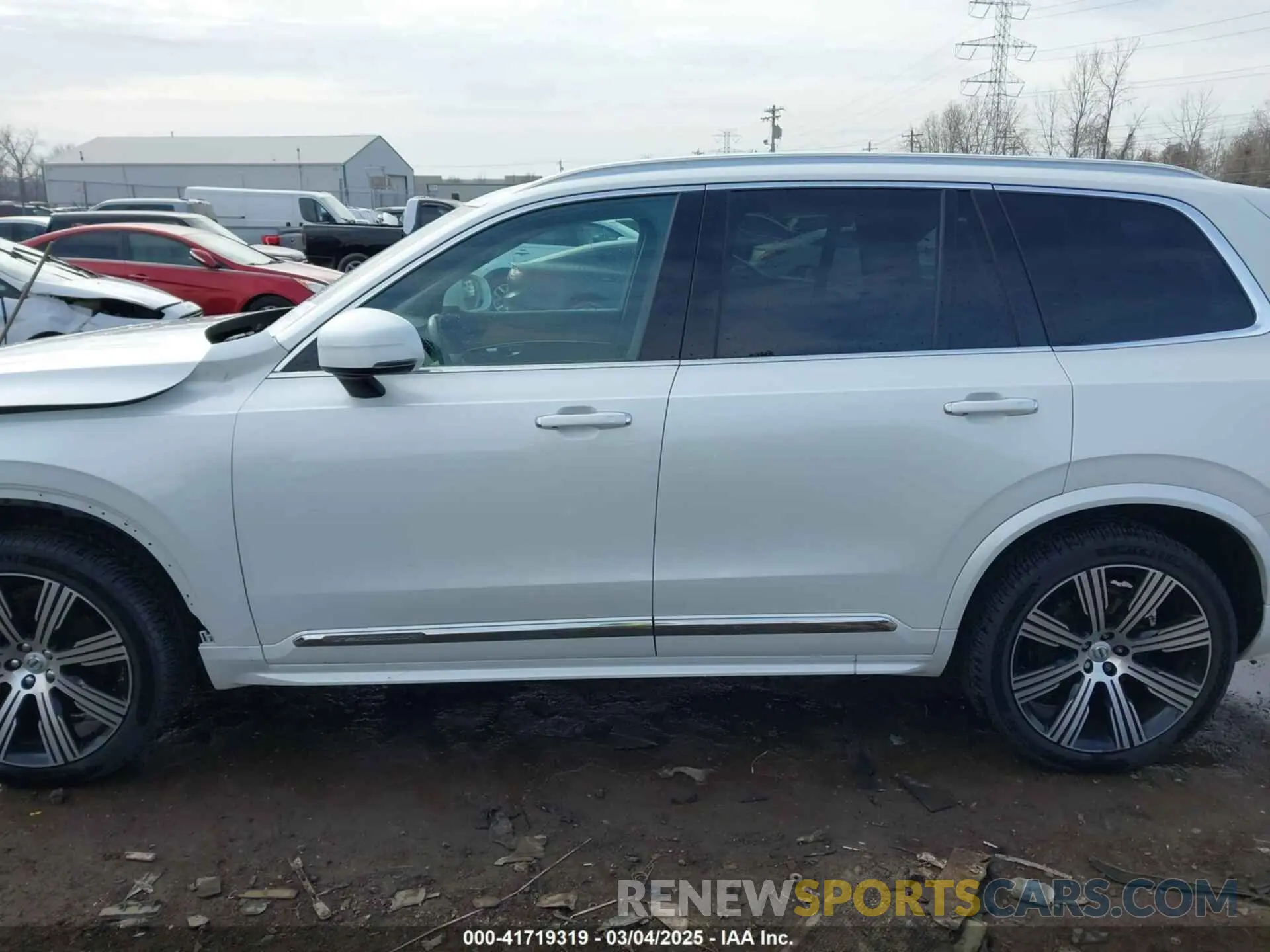 15 fotografías del automóvil dañado YV4A22PL5L1584188 VOLVO XC90 2020