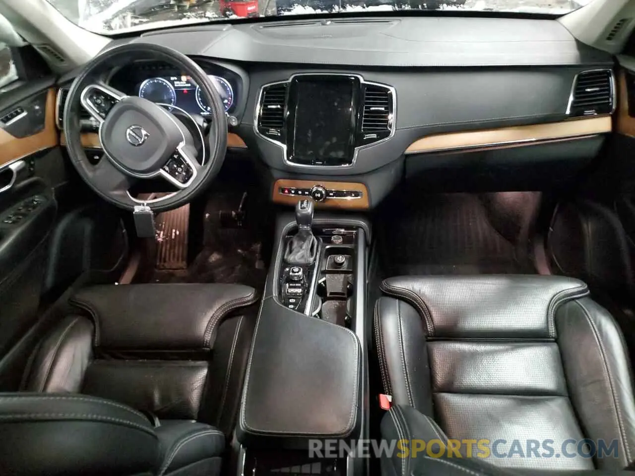8 fotografías del automóvil dañado YV4A22PL5L1595109 VOLVO XC90 2020