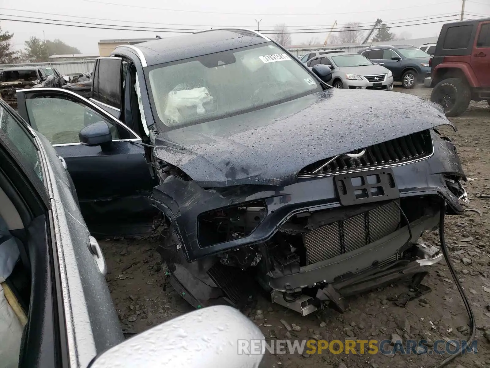 9 fotografías del automóvil dañado YV4A22PL6L1566928 VOLVO XC90 2020