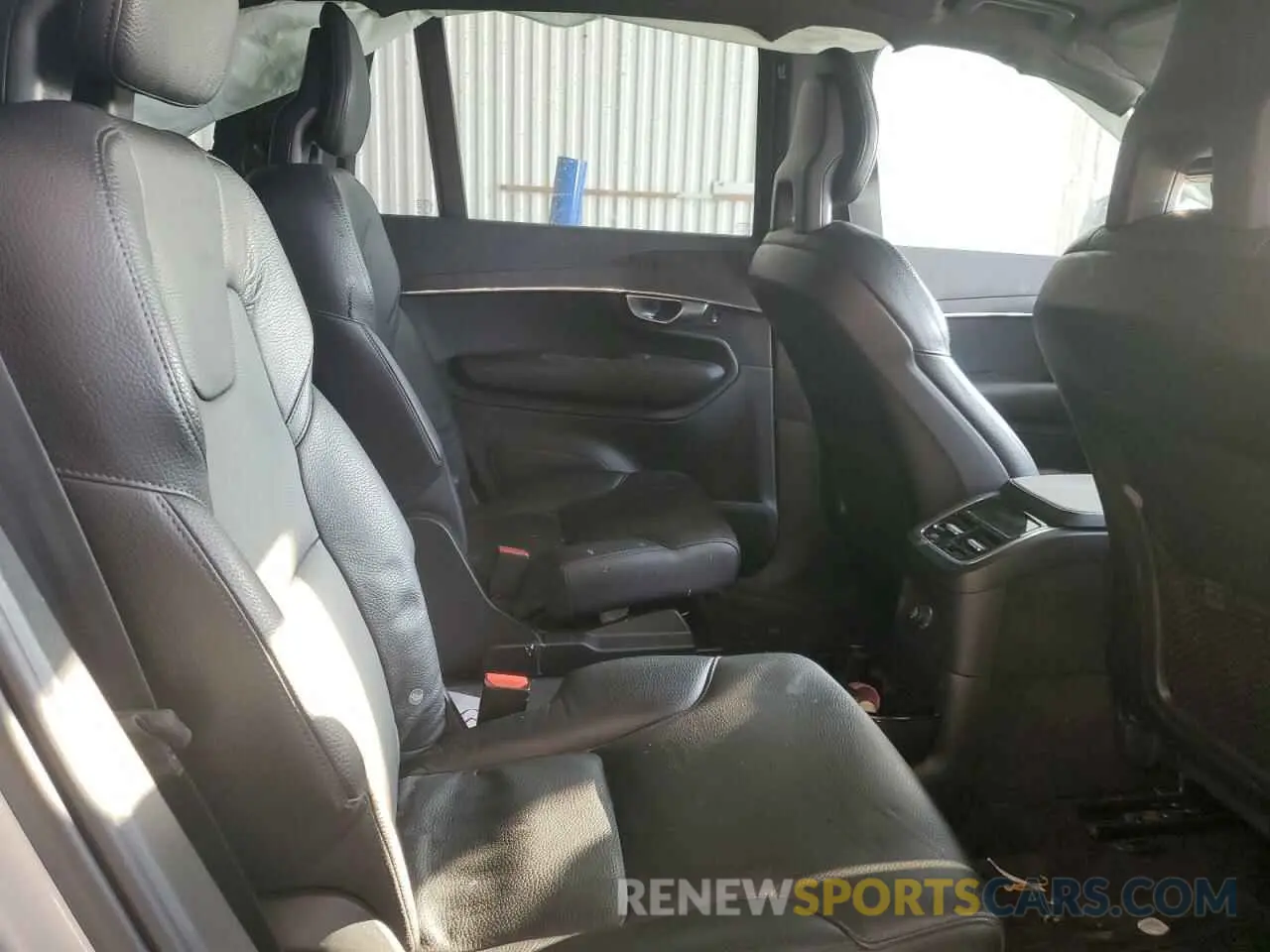 11 fotografías del automóvil dañado YV4BR00K2L1539120 VOLVO XC90 2020