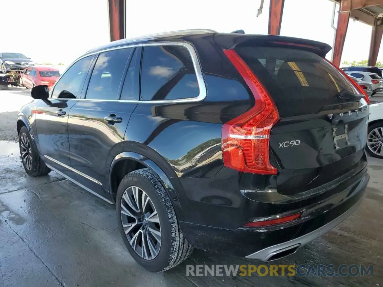 3 fotografías del automóvil dañado YV4102CK1M1699150 VOLVO XC90 2021