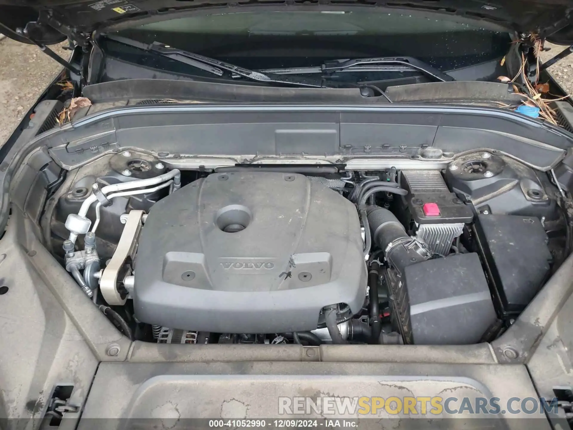 10 fotografías del automóvil dañado YV4102CKXM1691404 VOLVO XC90 2021