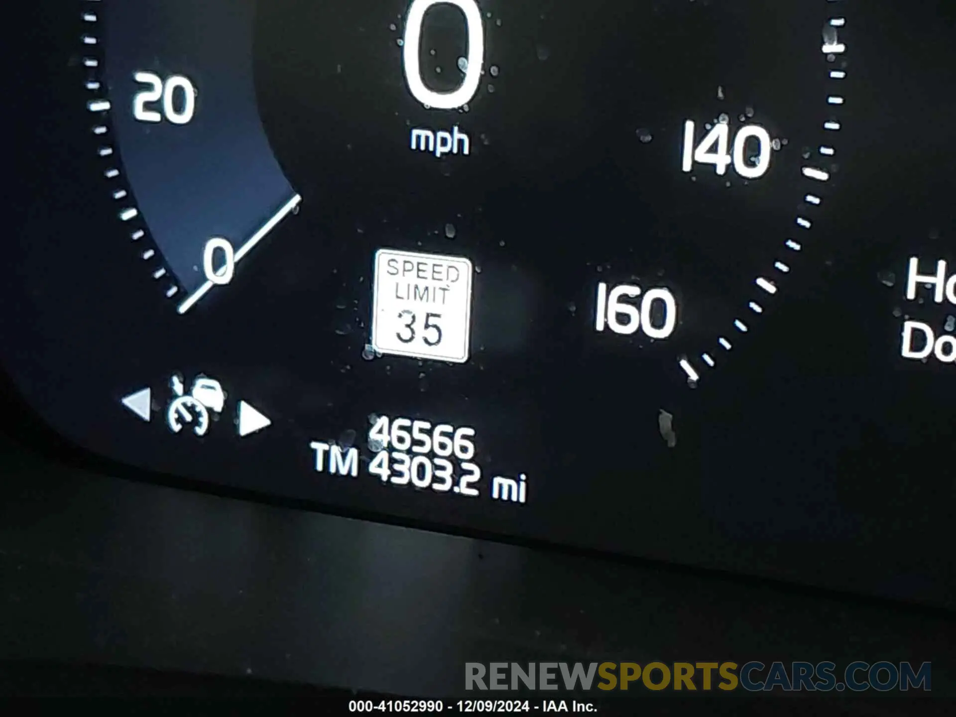 15 fotografías del automóvil dañado YV4102CKXM1691404 VOLVO XC90 2021