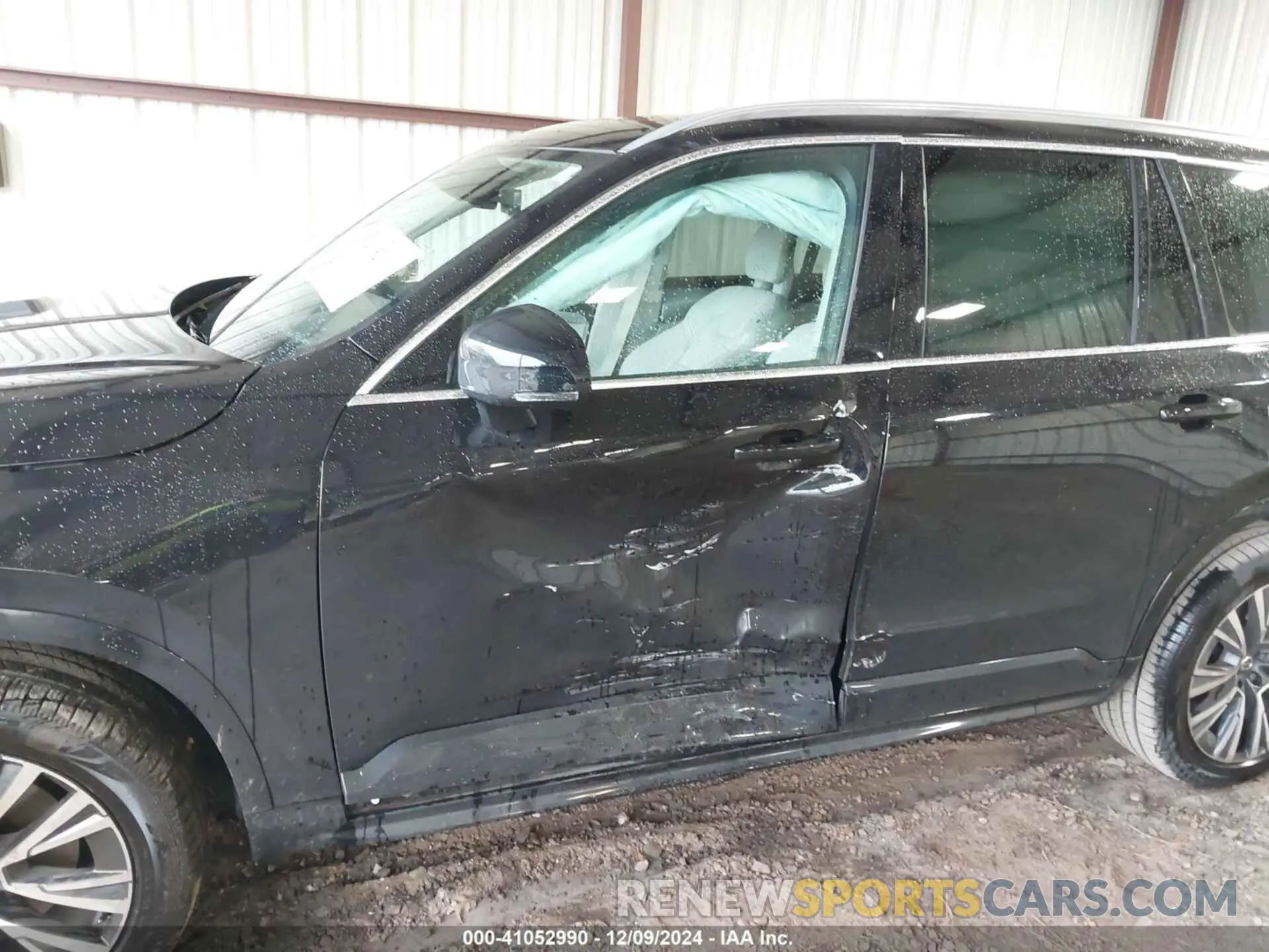 6 fotografías del automóvil dañado YV4102CKXM1691404 VOLVO XC90 2021
