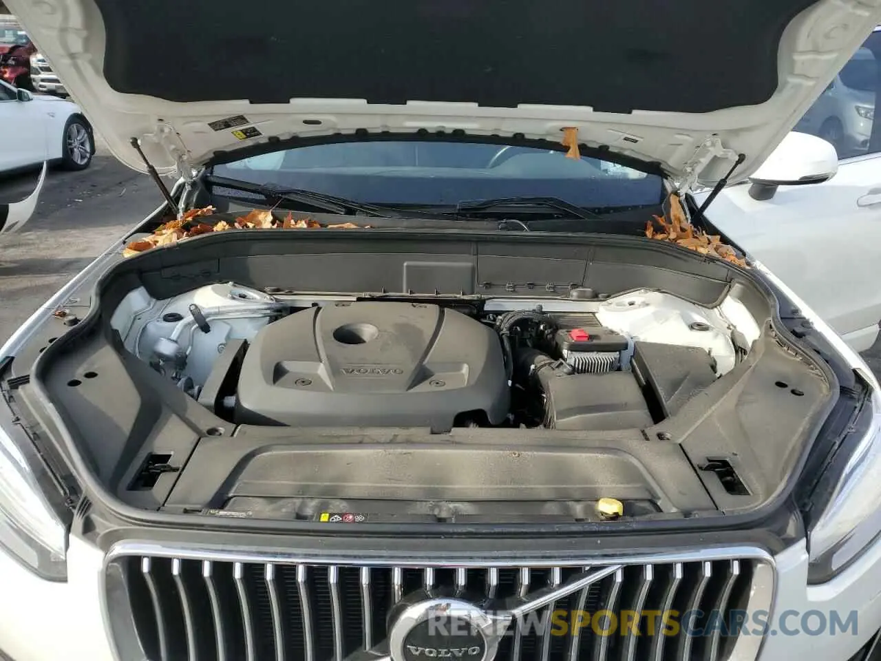14 fotografías del automóvil dañado YV4102PK5M1671765 VOLVO XC90 2021