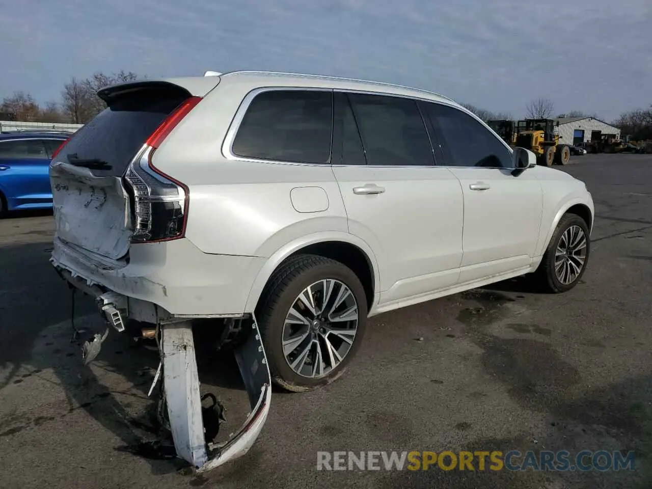 3 fotografías del automóvil dañado YV4102PK5M1671765 VOLVO XC90 2021