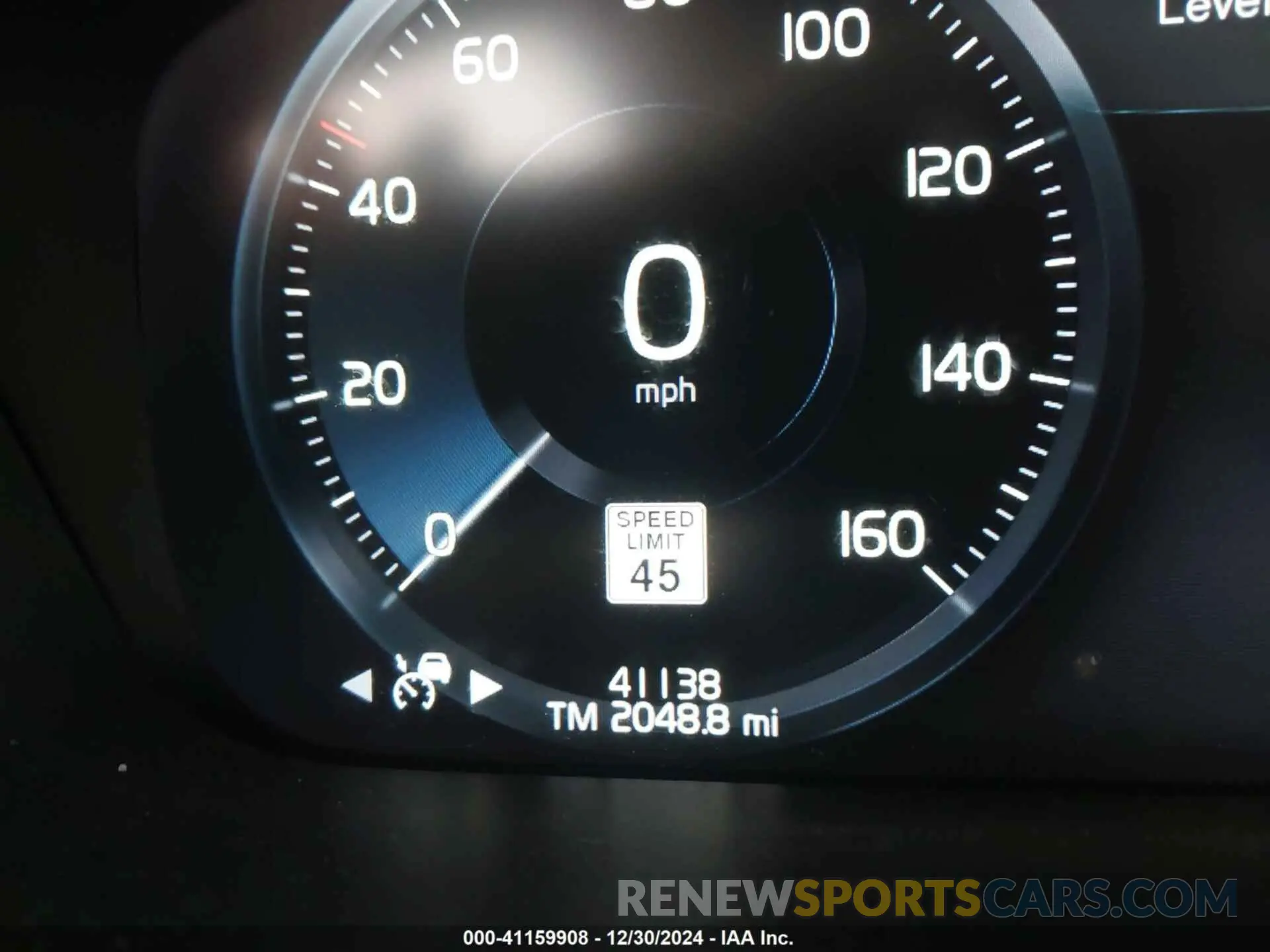 15 fotografías del automóvil dañado YV4102PK6M1737322 VOLVO XC90 2021