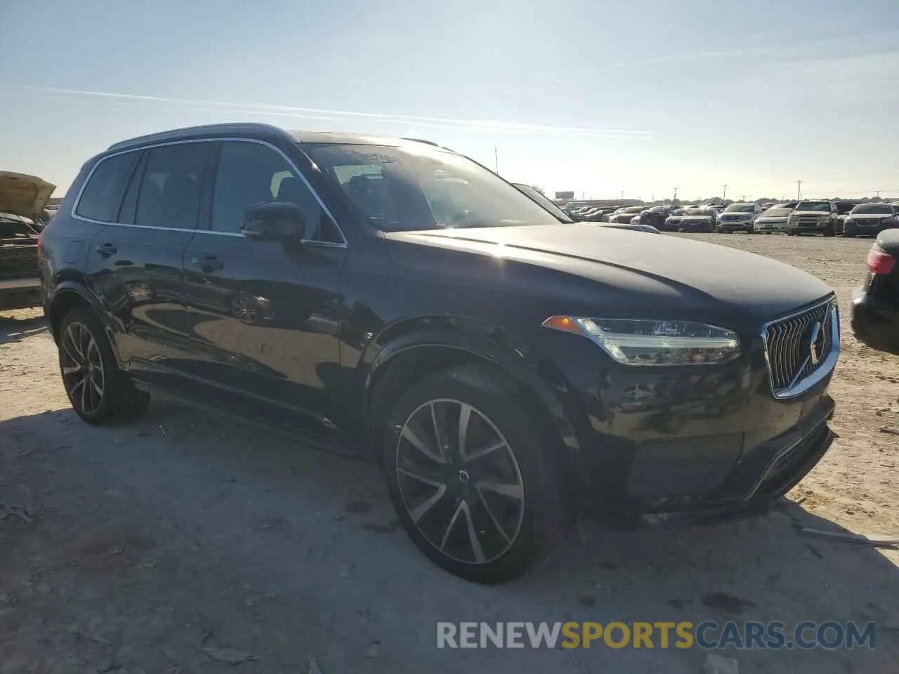4 fotografías del automóvil dañado YV4A221K0M1680263 VOLVO XC90 2021