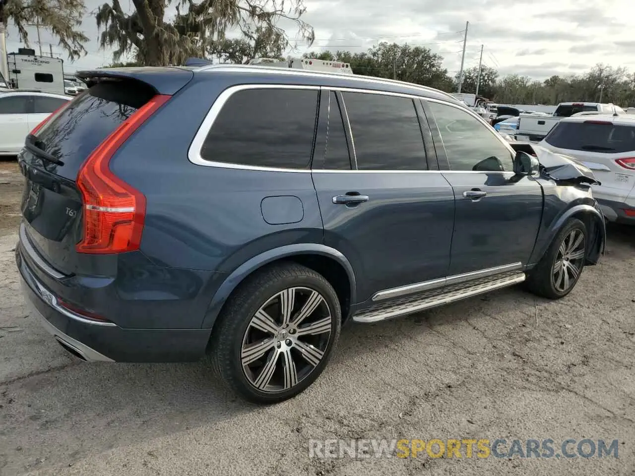 3 fotografías del automóvil dañado YV4A221LXM1672616 VOLVO XC90 2021