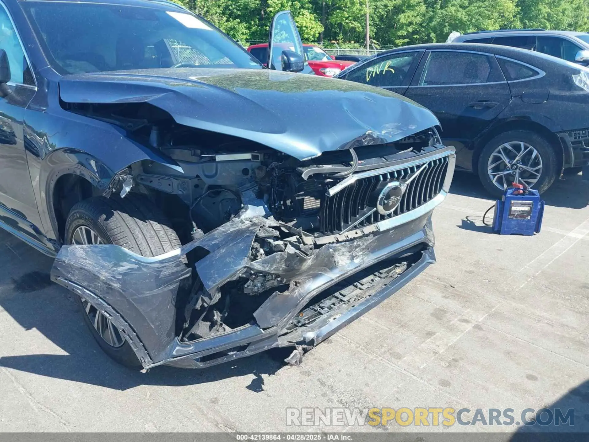 6 fotografías del automóvil dañado YV4A22PK1M1764843 VOLVO XC90 2021