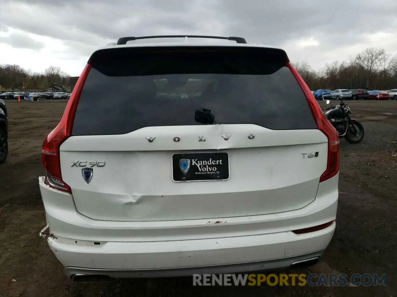 6 fotografías del automóvil dañado YV4A22PKXM1730495 VOLVO XC90 2021
