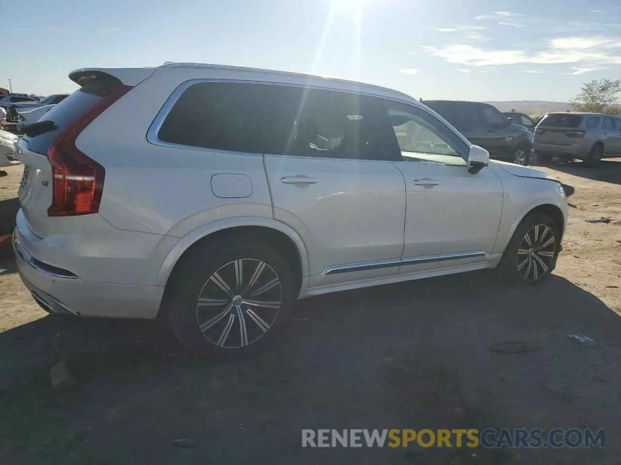 3 fotografías del automóvil dañado YV4A22PL9M1761553 VOLVO XC90 2021