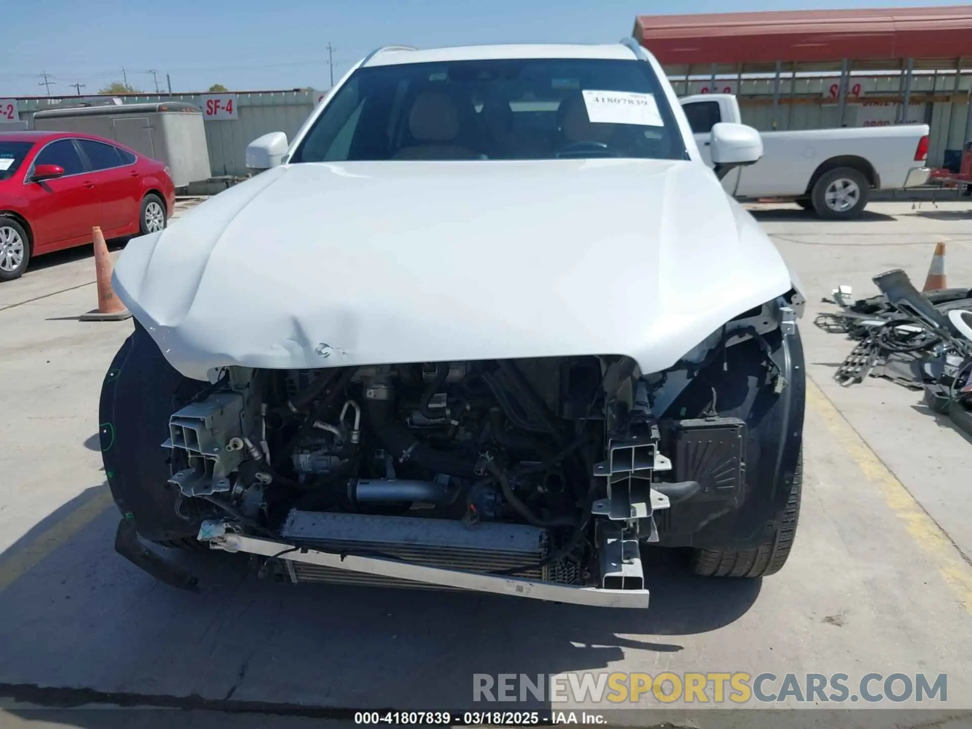 13 fotografías del automóvil dañado YV4A22PLXM1773176 VOLVO XC90 2021