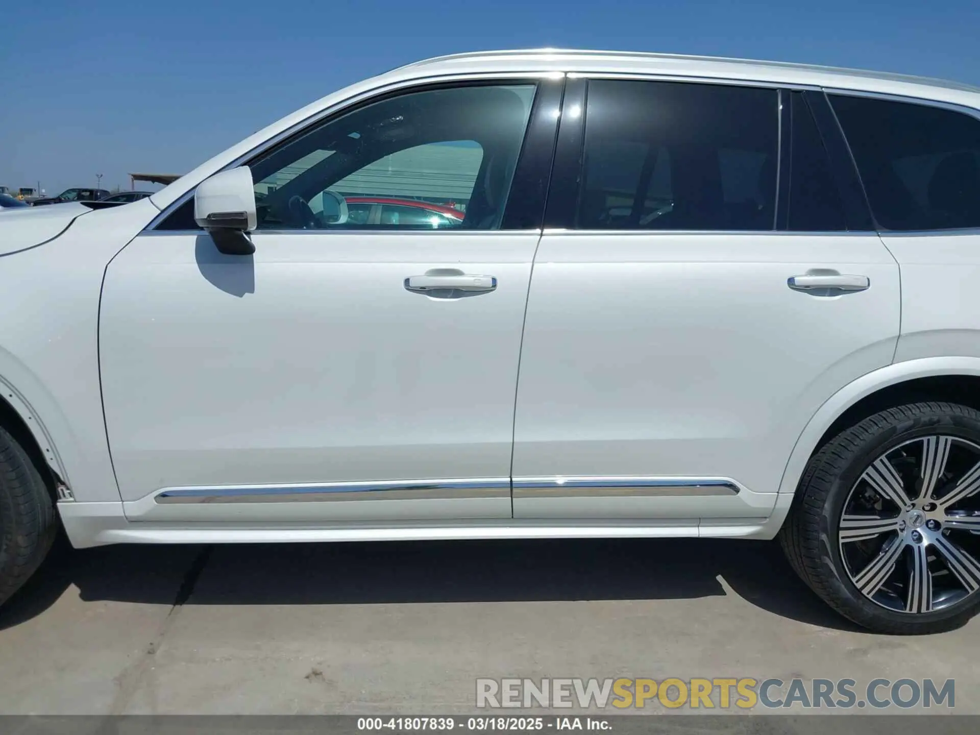 15 fotografías del automóvil dañado YV4A22PLXM1773176 VOLVO XC90 2021