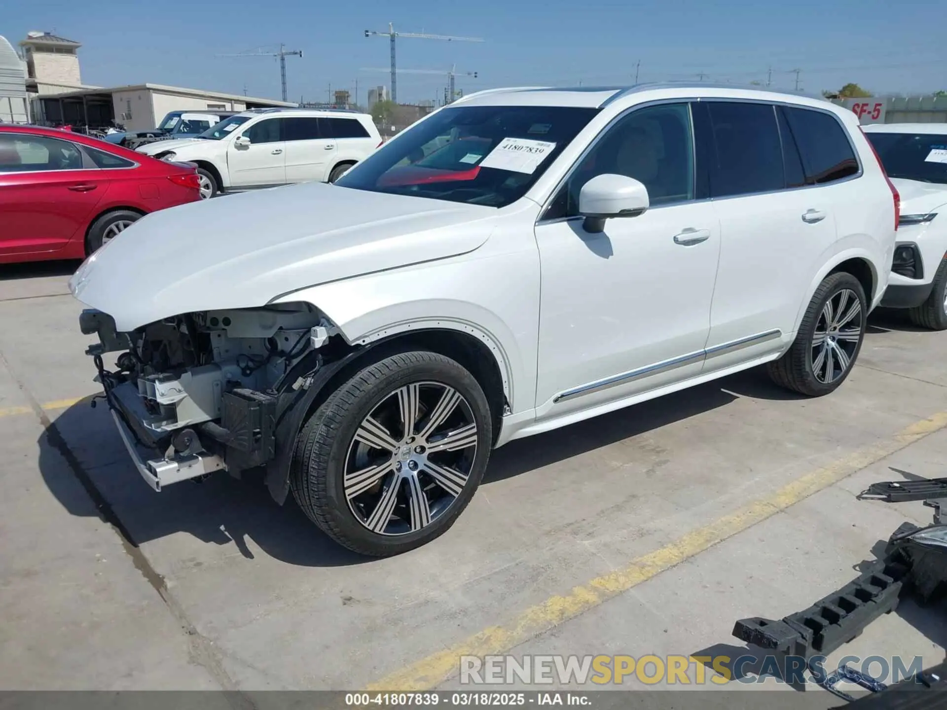 2 fotografías del automóvil dañado YV4A22PLXM1773176 VOLVO XC90 2021