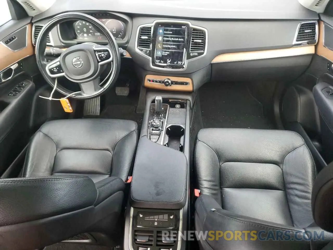 8 fotografías del automóvil dañado YV4BR0CK5M1709550 VOLVO XC90 2021