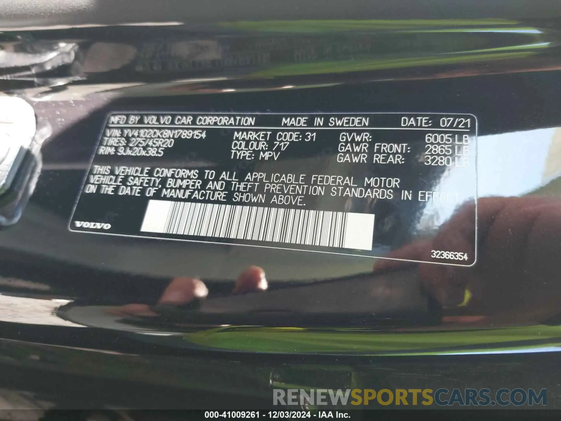 9 fotografías del automóvil dañado YV4102CK8N1789154 VOLVO XC90 2022
