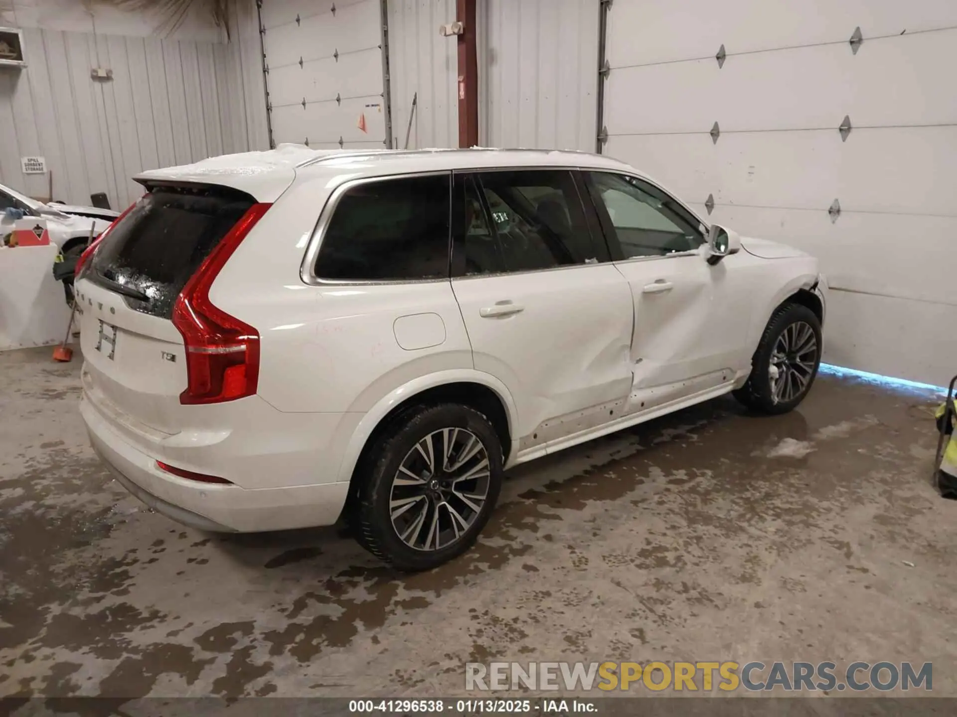 4 fotografías del automóvil dañado YV4102PK0N1801551 VOLVO XC90 2022
