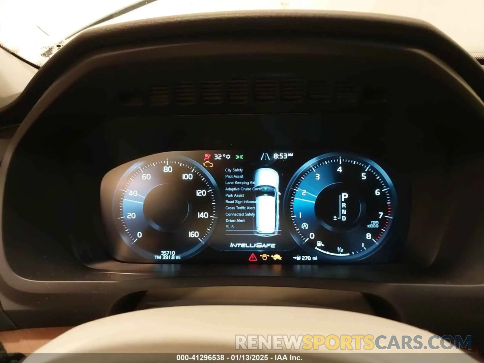 7 fotografías del automóvil dañado YV4102PK0N1801551 VOLVO XC90 2022