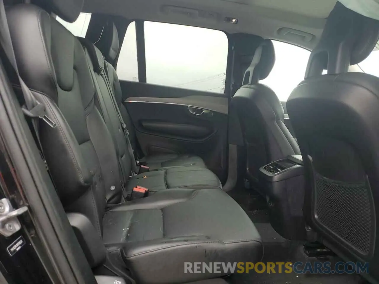 11 fotografías del automóvil dañado YV4102PK1N1798224 VOLVO XC90 2022