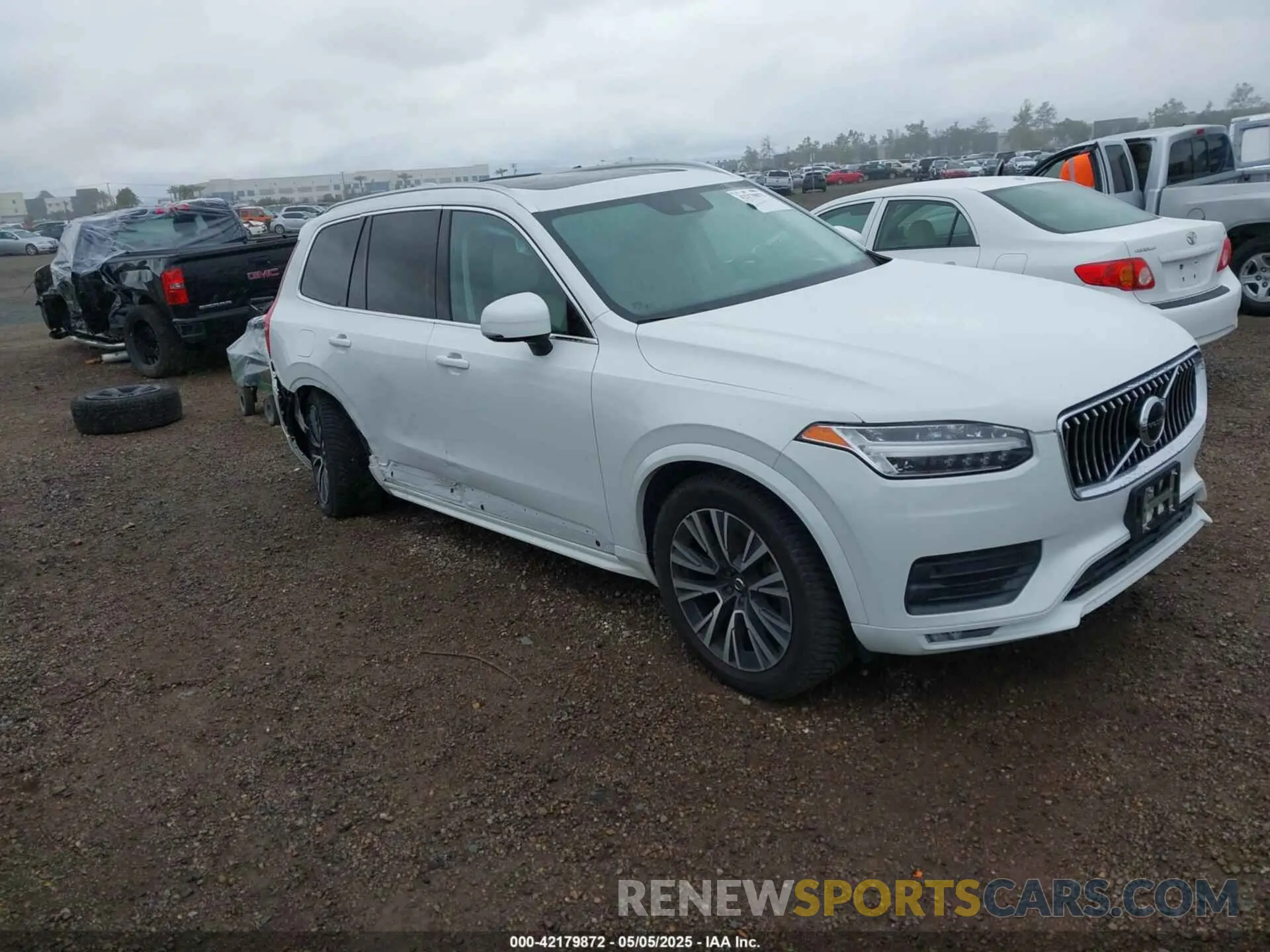 1 fotografías del automóvil dañado YV4102PK2N1781156 VOLVO XC90 2022