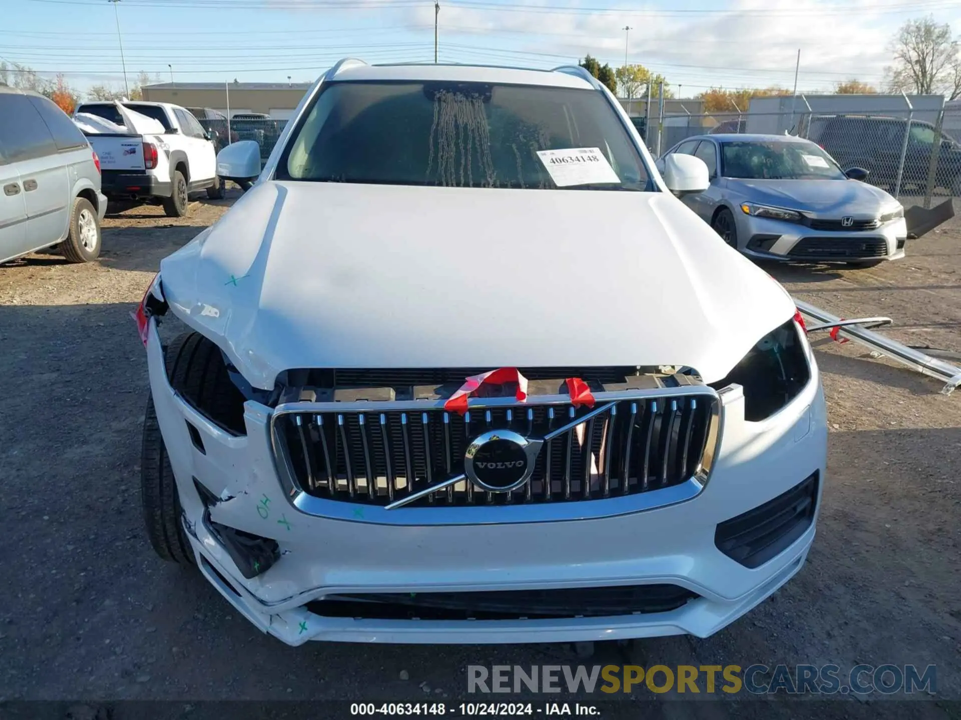 13 fotografías del automóvil dañado YV4102PK9N1793059 VOLVO XC90 2022