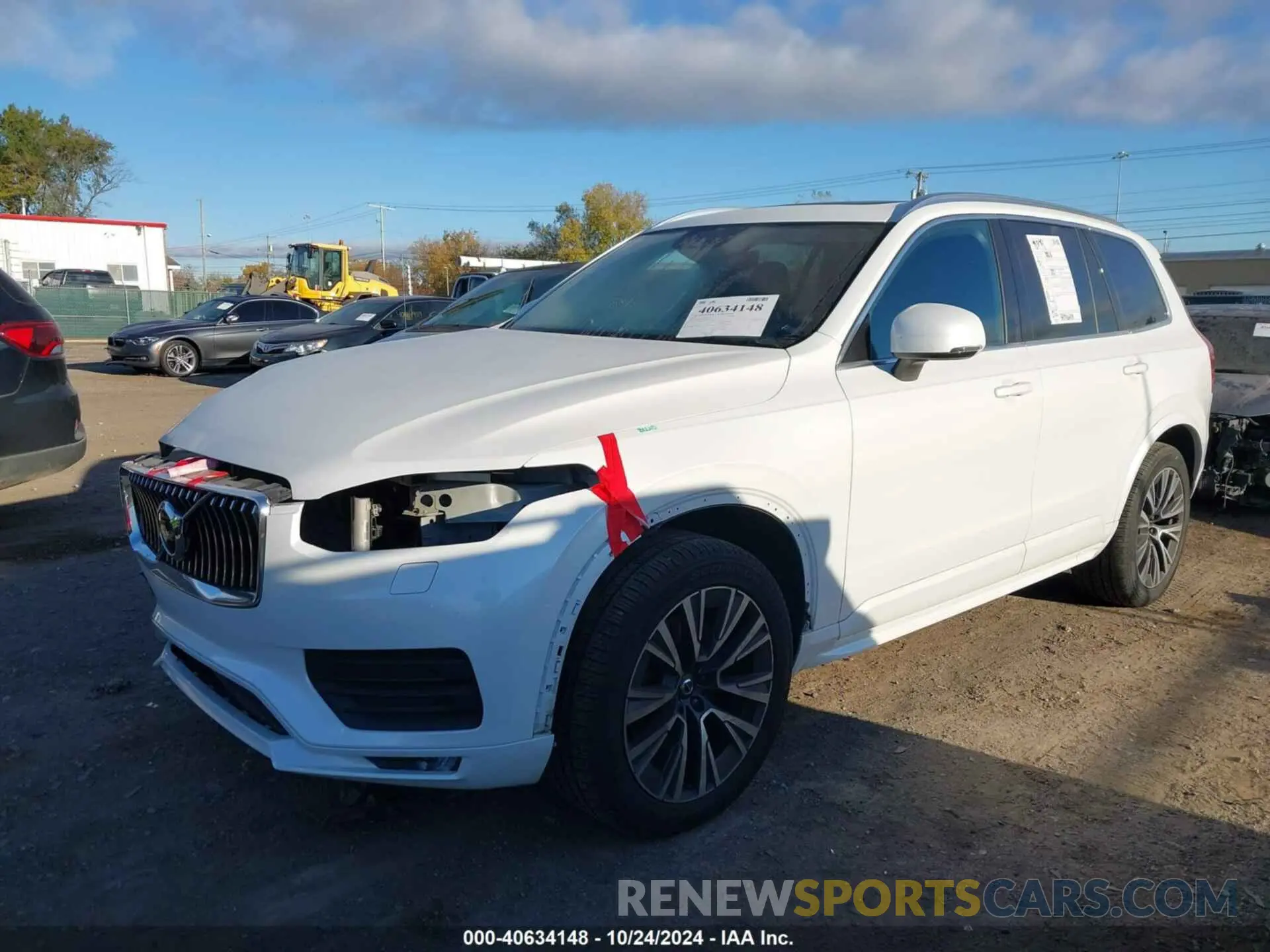 2 fotografías del automóvil dañado YV4102PK9N1793059 VOLVO XC90 2022