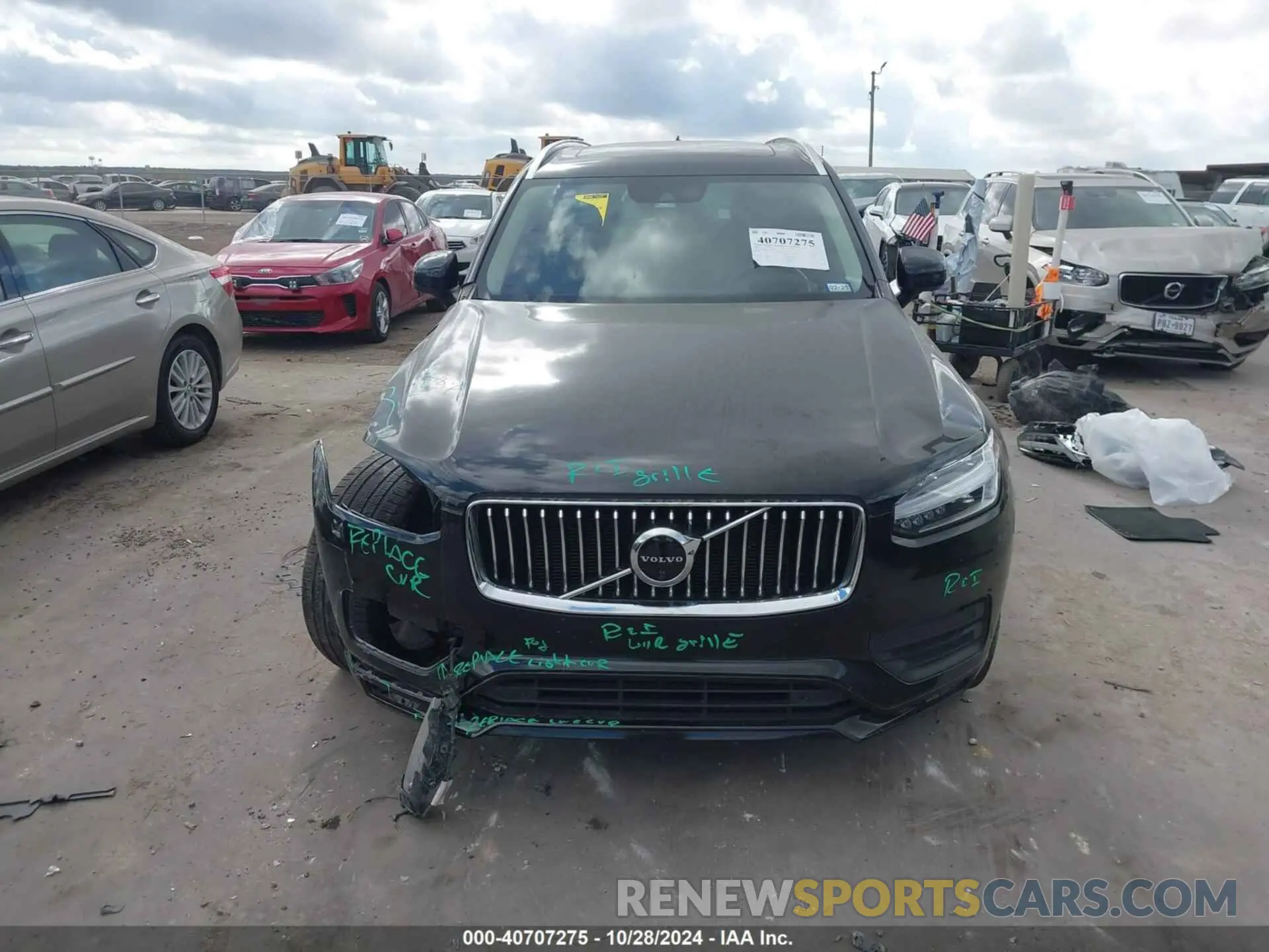 12 fotografías del automóvil dañado YV4A221K4N1810692 VOLVO XC90 2022