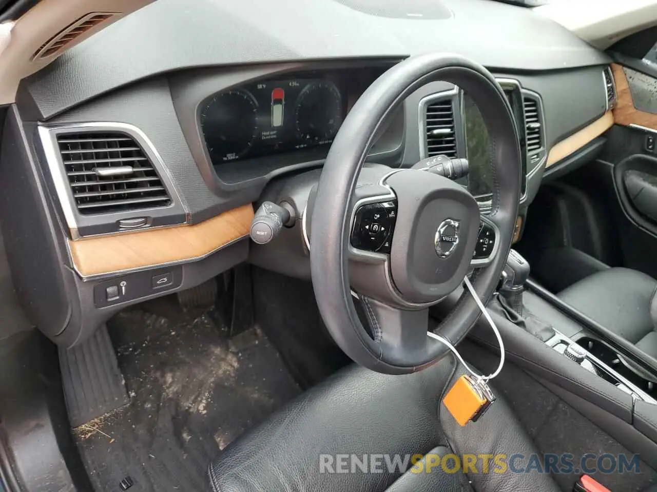 8 fotografías del automóvil dañado YV4A221KXN1849335 VOLVO XC90 2022