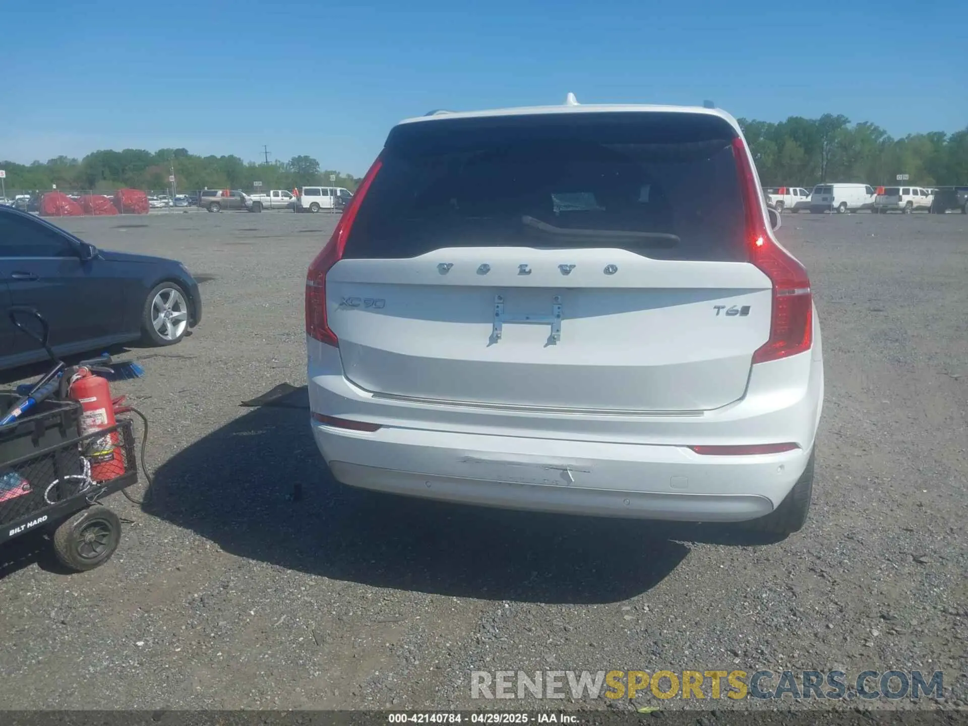 16 fotografías del automóvil dañado YV4A22PK2N1781135 VOLVO XC90 2022