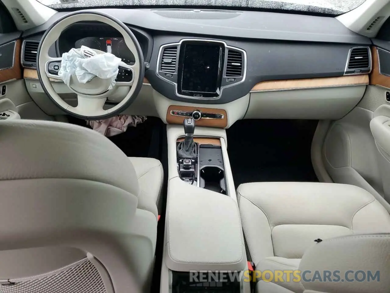 8 fotografías del automóvil dañado YV4A22PK2N1861289 VOLVO XC90 2022