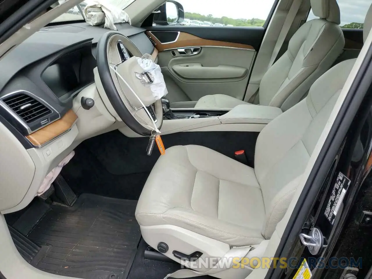 7 fotografías del automóvil dañado YV4A22PK2N1862569 VOLVO XC90 2022