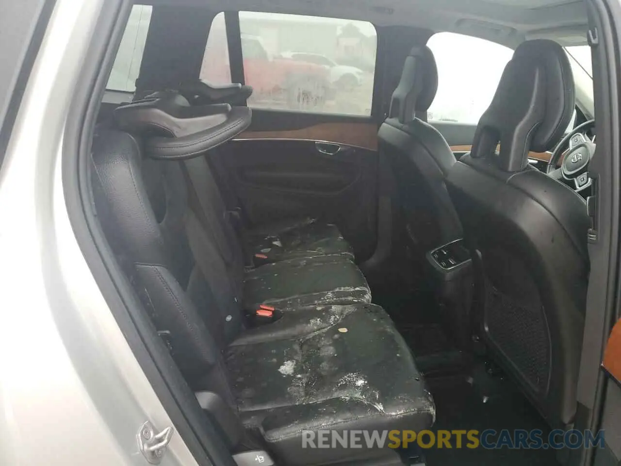 11 fotografías del automóvil dañado YV4A22PKXN1778158 VOLVO XC90 2022