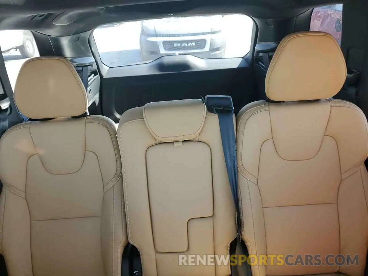 10 fotografías del automóvil dañado YV4A22PL0N1864281 VOLVO XC90 2022